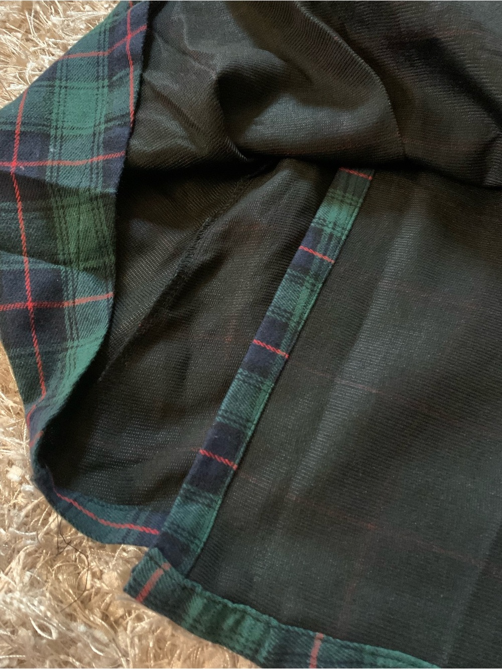 Green Plaid Kilt with Side Buckle Detail NWOT size Large - Picture 8 of 13